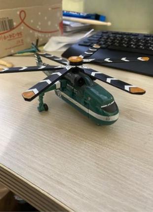 Іграшковий гелікоптер