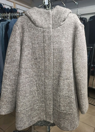 Пальто жіноче C&A з капюшоном 58-60 розмір