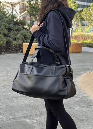 Женская сумка на плечо из экокожи черная универсальная модель ...