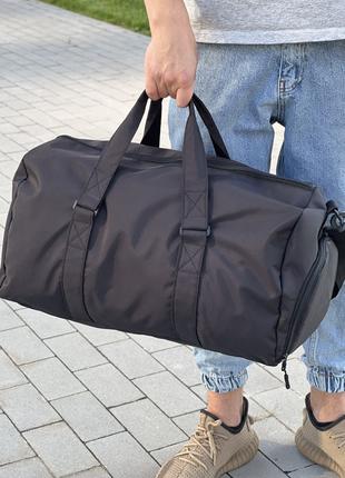 Спортивная сумка с карманом для обуви из прочной ткани оксворд...