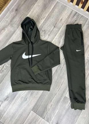 Спортивнвй костюм для подростков nike big swoosh