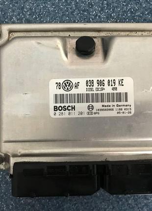 038906019KE 0281011201 блок управления двигателя VW Passat B5+...