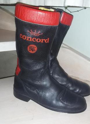Шкіряні байкерські чоботи бренду concord  розмір 42- 43 (28см)