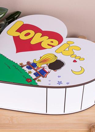 Подарочная коробка из дерева "love is
"
