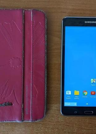 Планшет Samsung Galaxy Tab 4 7.0 SM-T230 + чехол