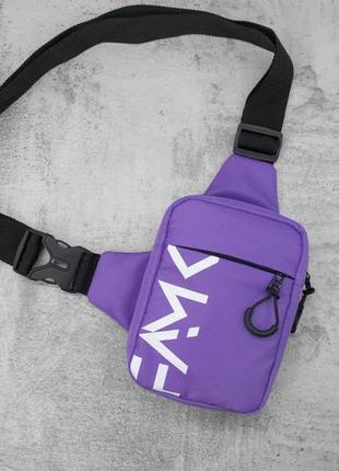 Маленькая нагрудная сумка (слинг) famk scb фиолетовая