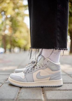 Кросівки nike air jordan 1 retro high pale lilac