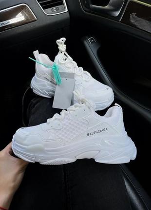 Женские кроссовки balenciaga triple s white