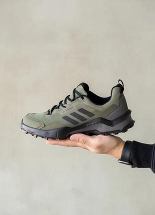 Кроссовки adidas terrex khaki