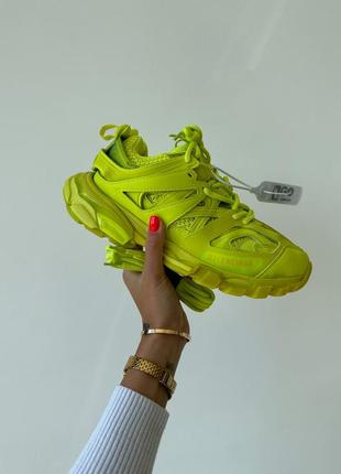 Жіночі кросівки balenciaga track neon
