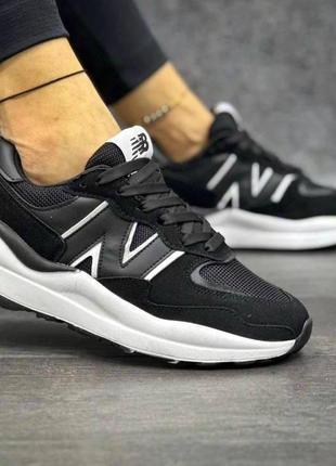 Жіночі кросівки new balance