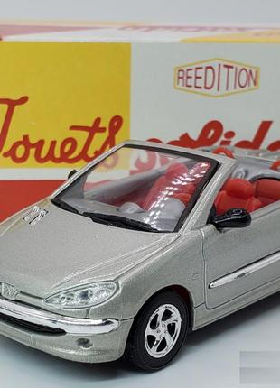 Peugeot 20 Coeur 1999. Solido Hachette. made in France. 1:43