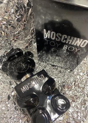 100 ml moschino toy boy