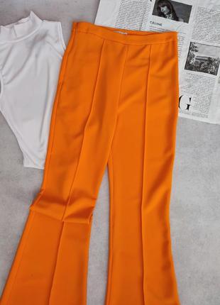 Оранжевые женские брюки брюки со стрелками на высокой посадке ...