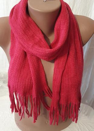 Женский яркий розовый шарф