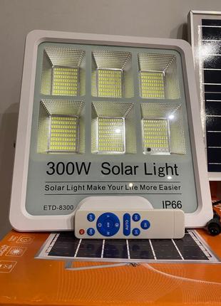 Продам led лампу-прожектор на сонячній панелі