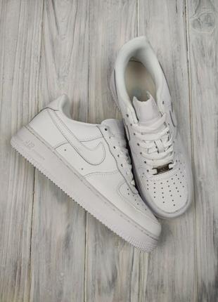 Жіночі кросівки Nike Air Force 1 Low White