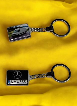 Брелок номер с логотипом Mercedes с фото (Двухсторонний)