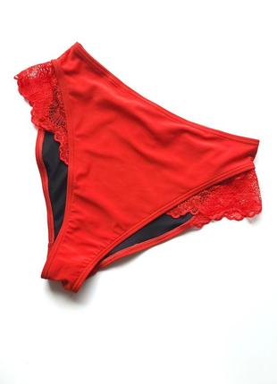 Трусики для плаванья  женские с гипюром без бренду красные