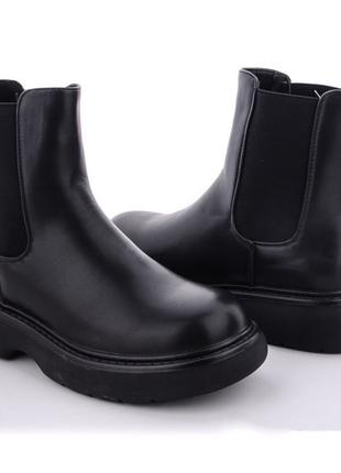Демісезонні черевики жіночі Violeta M630125/38 Чорні 38 розмір