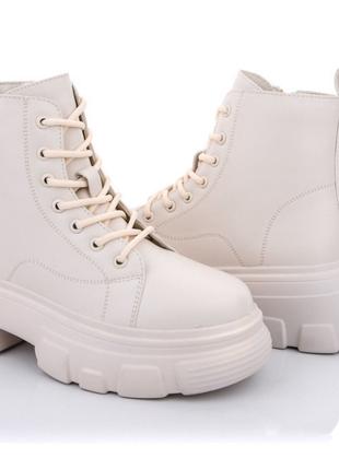 Демисезонные ботинки женские Violeta M513434/40 Молочный 40 ра...