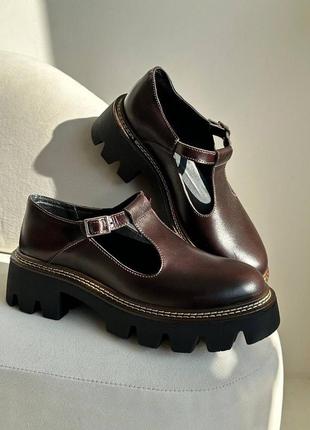 Кожаные туфли в стиле mary jane из натуральной кожи питон
