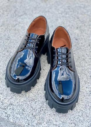 Броги черевики шкіряні ботинки кожаные лаковые лак