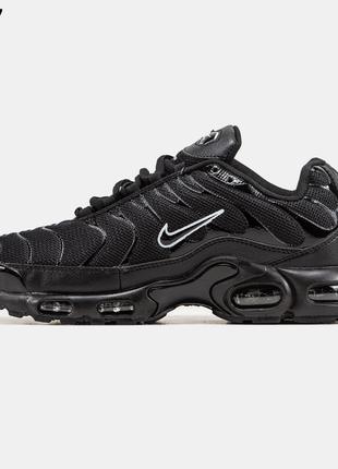 Чоловічі кросівки Air Max Plus Triple Black