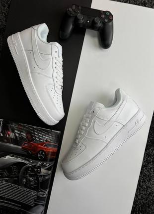 Чоловічі кросівки Nike Air Force 1 All White Fur