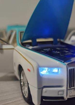 Rolls Royce Phantom Mansory 1:24 модель преміальної машинки