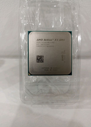 AMD Athlon X4 950 3.8/4.0 Ghz 65W Socket AM4 AD970XAGM44AB