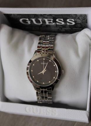 Годинник guess