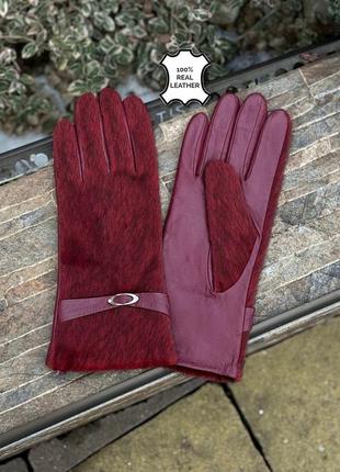 Фирменные кожаные утепленные перчатки женские с мехом натураль...