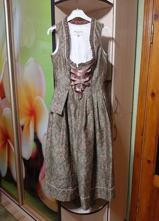 Вінтажна баварська сукня дірднль октоберфест