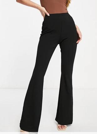 Брендові класичні чорні штани брюки кльош з високою талією nex...