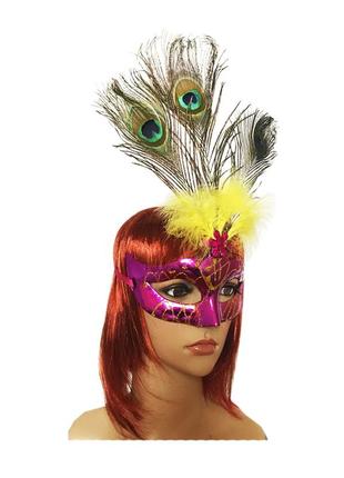 Венецианская маска карнавальная женская дива малиновая