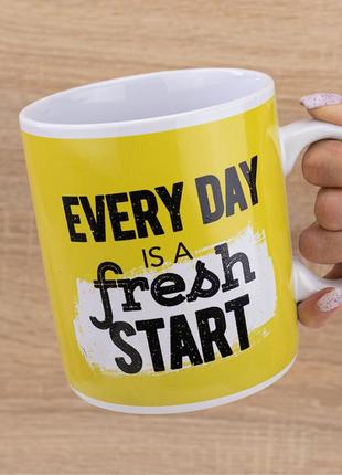 Кружка гигант every day is a fresh start
