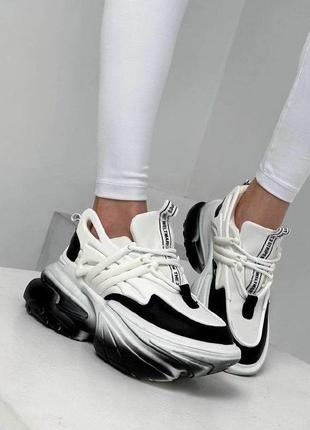 Удобные стильные массивные женские кроссовки экокожа черно-белые