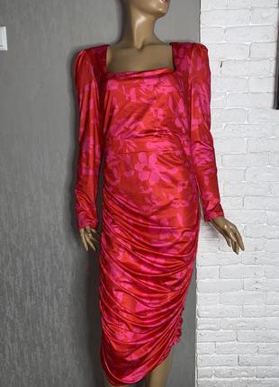 Платье по фигуре платье миди pink boutique, xl