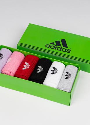 Набор (6 пар) ярких мужских носков бренда adidas. разные цвета...