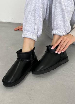 Женские замшевые ugg ultra mini black leather