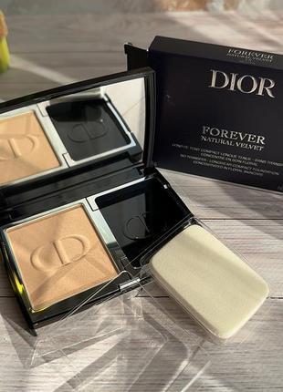 Компактний тональний засіб dior forever natural velvet compact...