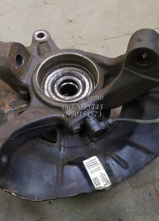 Кулак поворотный передний правый TOYOTA RAV 4 06-12 000047124