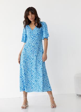 Платье-миди с короткими расклешенными рукавами - голубой цвет, S