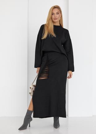 Женский юбочный костюм с с оригинальным декором - черный цвет, L
