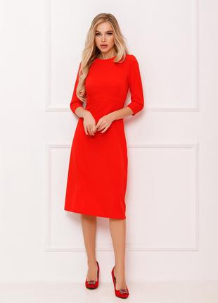 Классическое красное платье с расклешенным низом, размер L