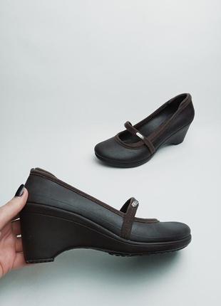 Жіночі туфлі на танкетці crocs (крокс) 37р.