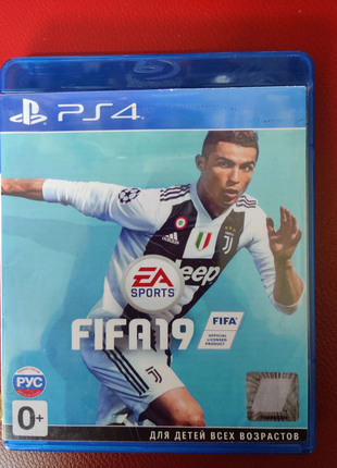 Игра диск Fifa 19 для PS4 / PS5