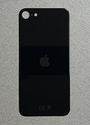 Задняя крышка на iPhone SE 2022 (3Gen) Midnight чёрная для зам...