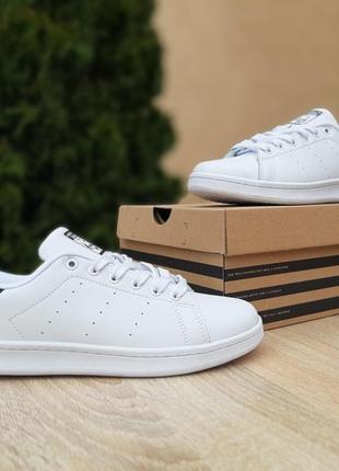 Женские кроссовки adidas stan smith білі з чорним